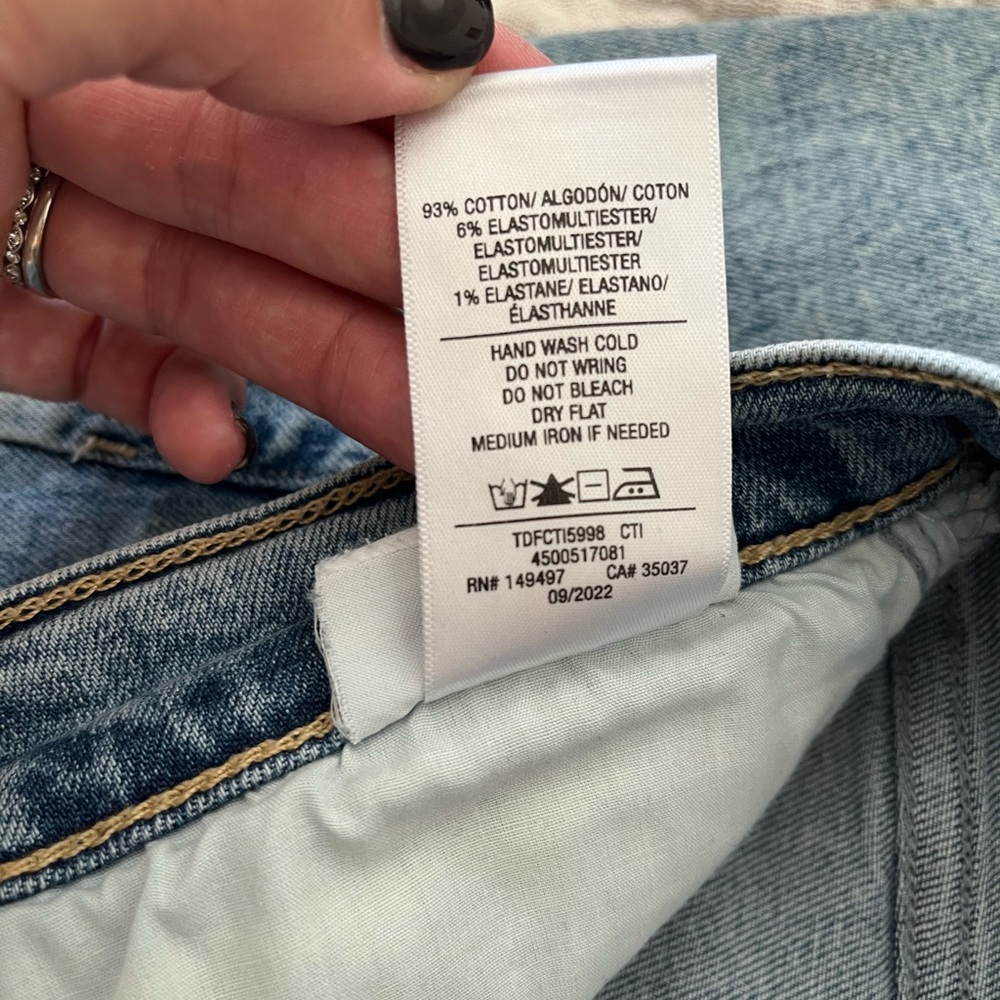 High Rise Straight Leg Jeans - Picture 6 of 6